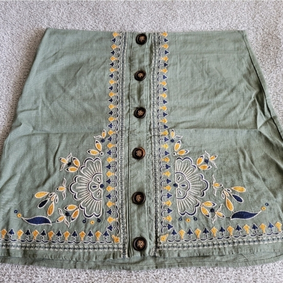 Blue Rain Embroidered Boho Linen Hippy Button Skirt Size Large - Picture 6 of 6